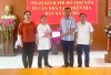 Trao kinh phí hỗ trợ xóa nhà tạm, dột nát của xã Bản Bo