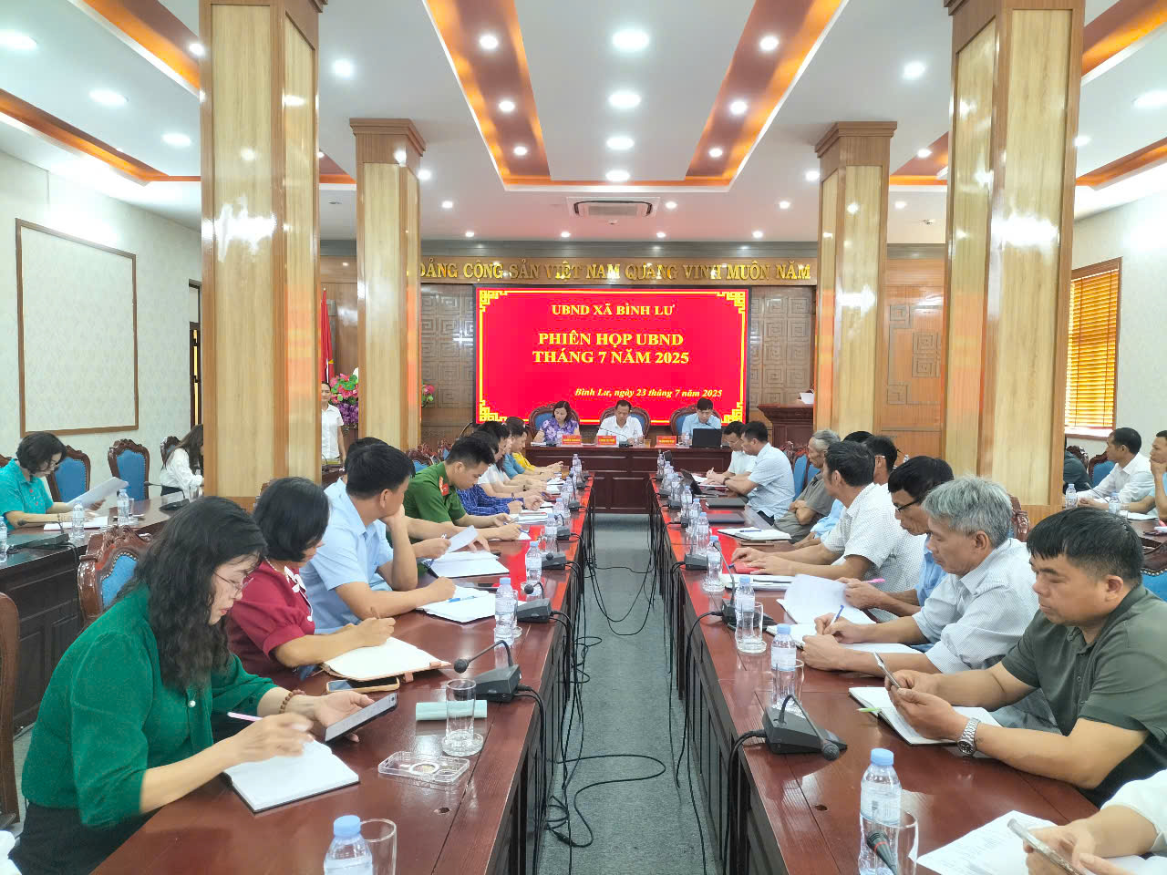 UBND xã Bình Lư tổ chức phiên họp thường kỳ tháng 7