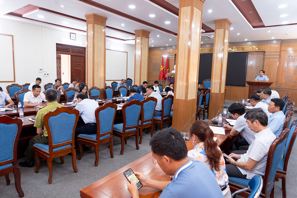Phiên họp tháng 6 UBND huyện Tam Đường